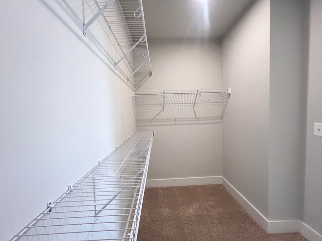 Building Photo - 1606 Koch Ct
