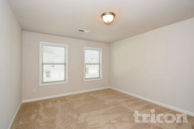 Building Photo - 118 Monaghan Wy