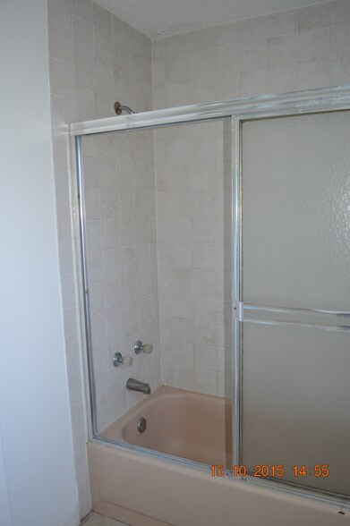 Building Photo - 12373 Shafton Rd