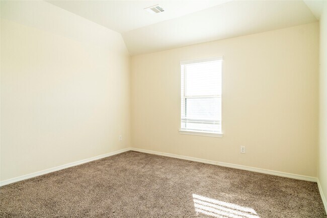 Building Photo - 3618 Windward Canyon Dr