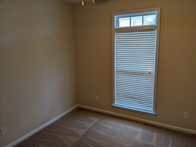 Building Photo - Four Bedroom with Fence and Cabarrus Schools