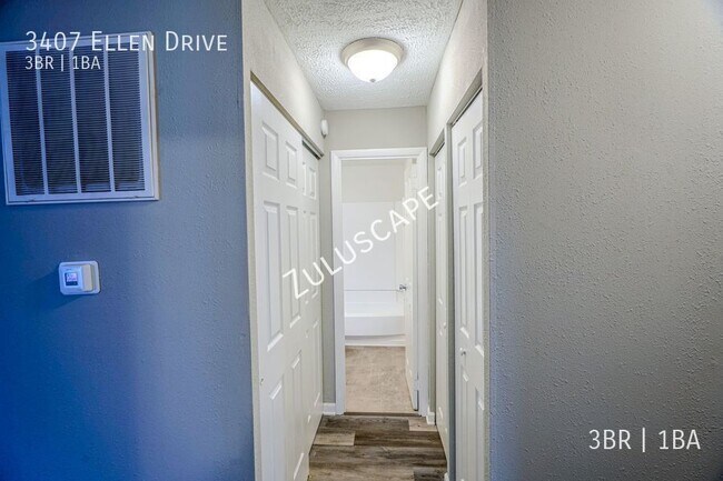 Building Photo - 3407 Ellen Dr