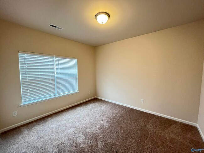 Building Photo - 111 Emma Grace Ln