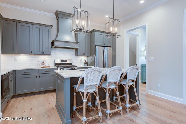 Building Photo - 6108 Mistflower Cir