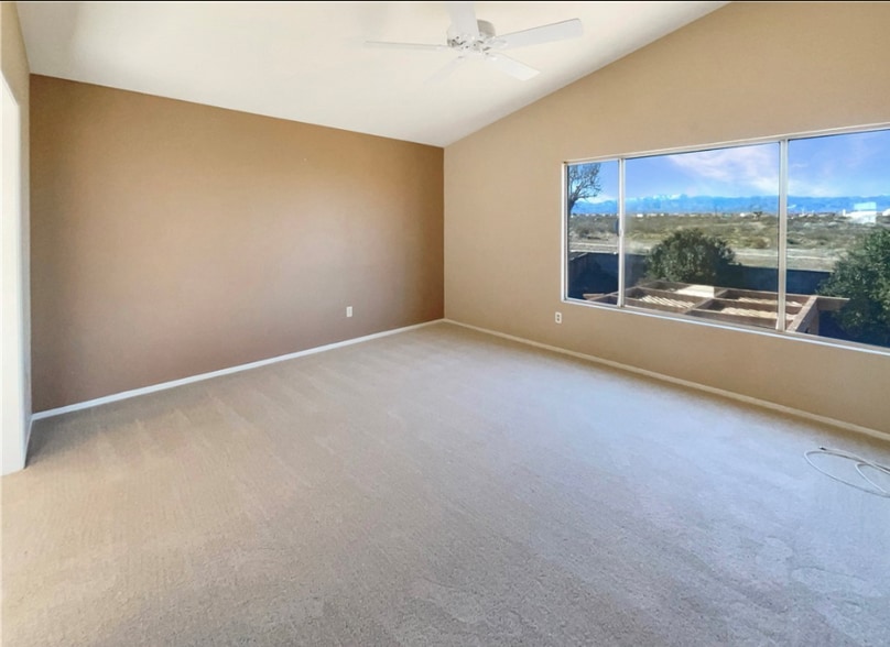 Building Photo - 12196 Nugget Ave