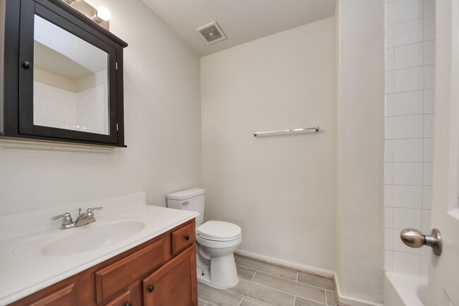 Building Photo - 21710 Oriole Trail