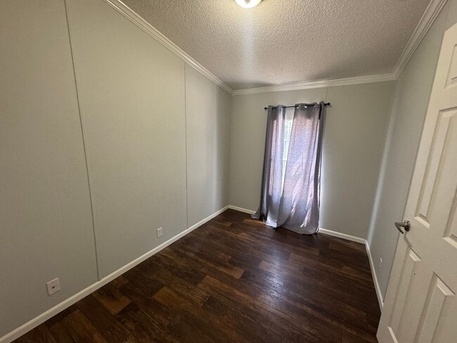 Building Photo - Beautiful 3 Bedroom home in Stonewall