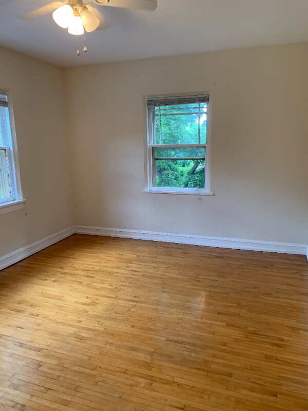 Building Photo - 542 Lincoln Ave