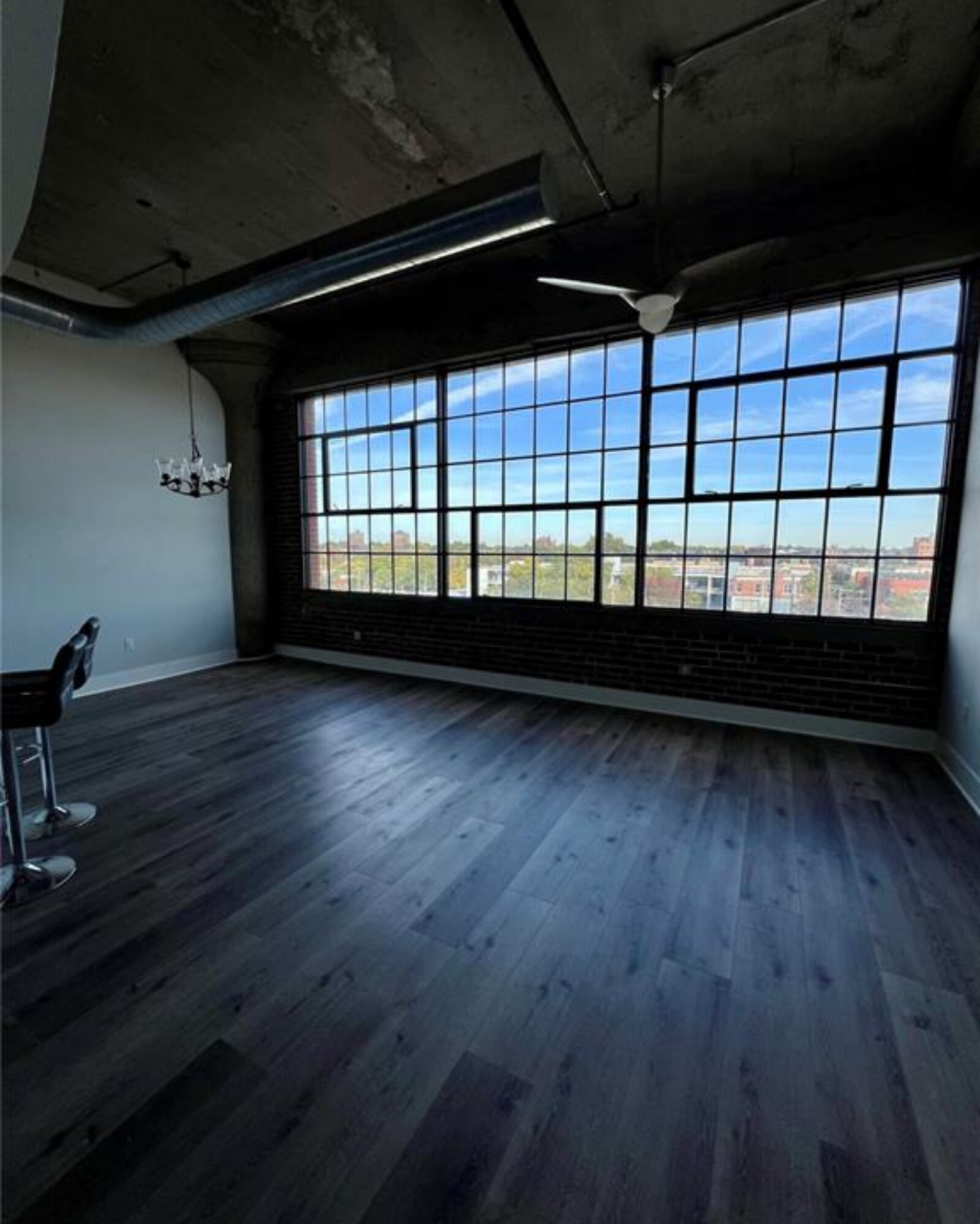 Building Photo - 4100 Forest Park Ave