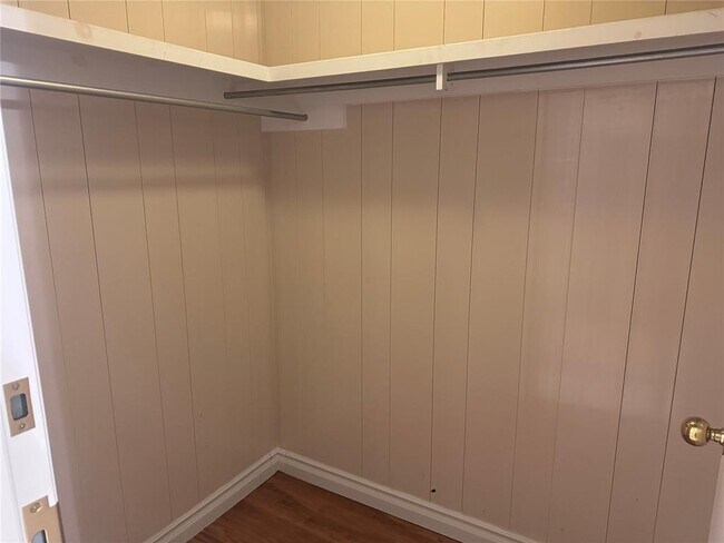 Building Photo - 5104 Triplett Rd