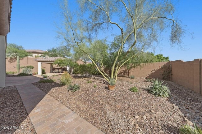 Building Photo - 2129 W Legends Way