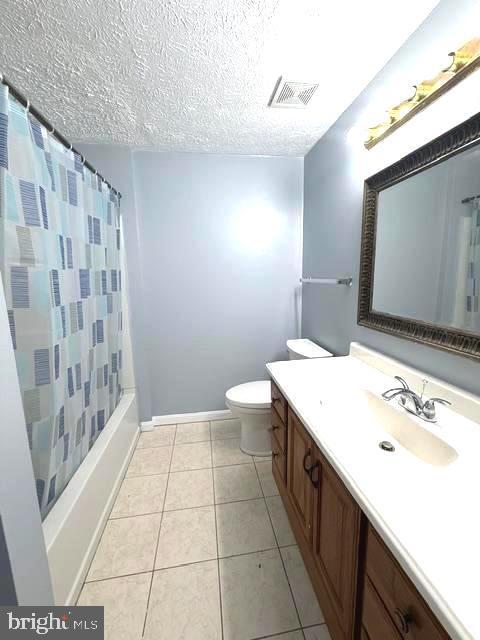 Building Photo - 6131 Gardenia Ct