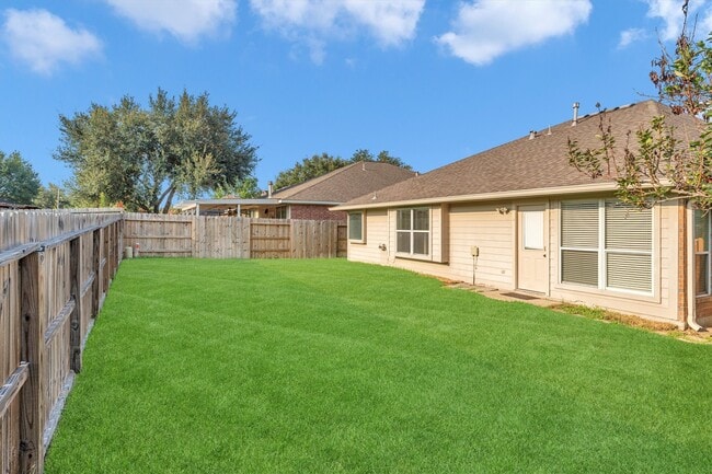 Building Photo - 2722 Bronze Loquate Ct