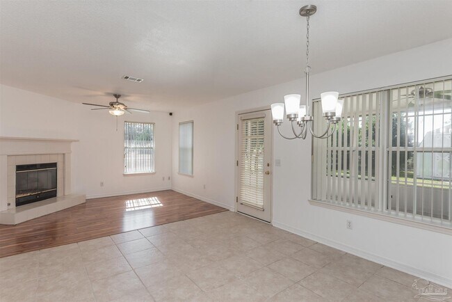 Building Photo - 25 Littleton St