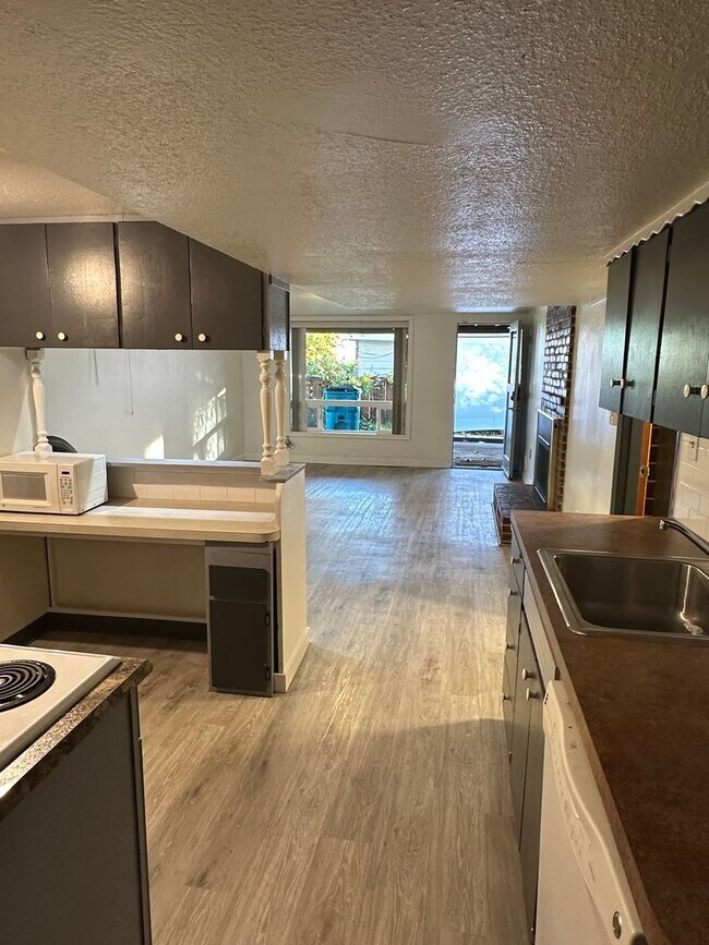 Building Photo - OS 1518