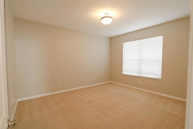 Building Photo - 622 Breezeway Ct