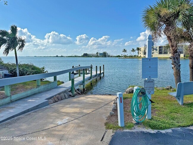 Building Photo - 3799 S Banana River Blvd