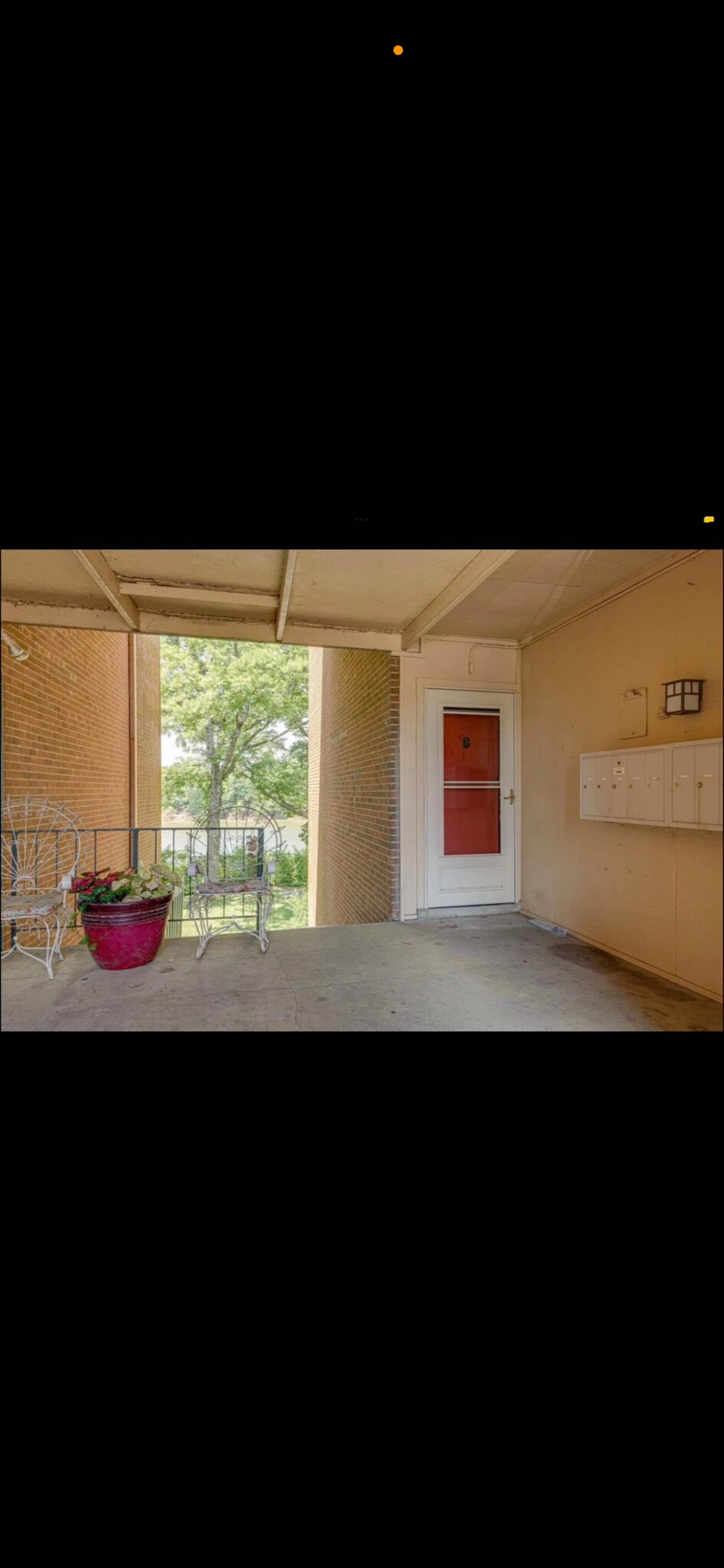 Building Photo - 515 Basswood Ave