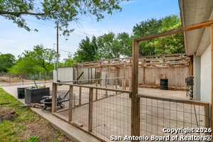 Building Photo - 109 Weeping Willow