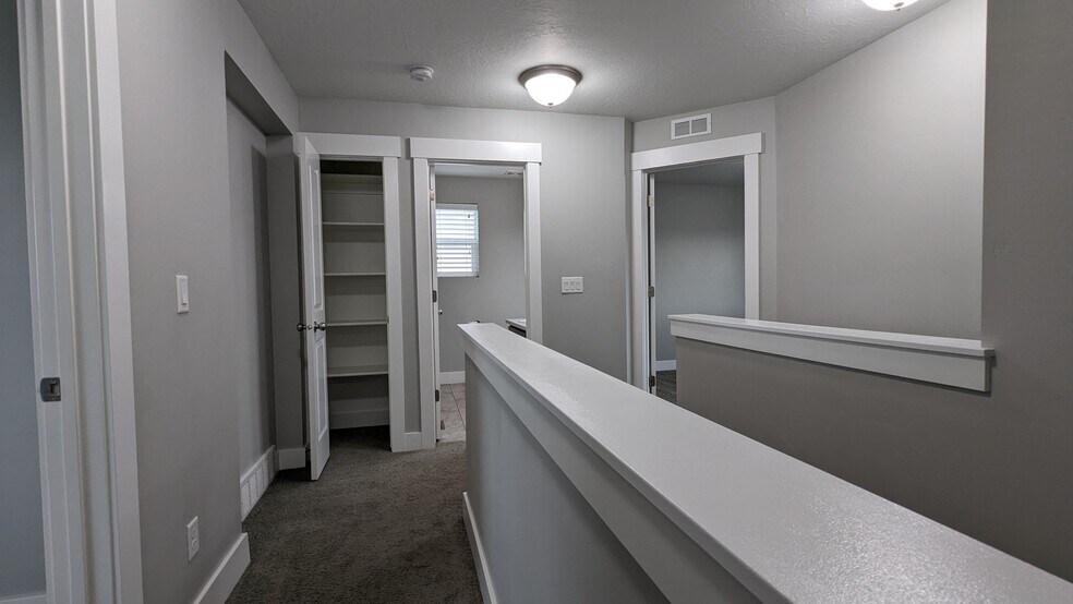 Building Photo - 45 Delgada Ln