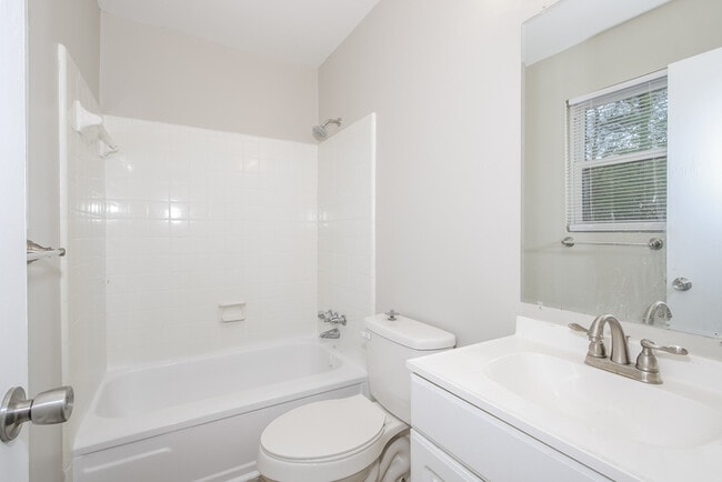 Building Photo - Comfortable 3-Bedroom Home in Augusta, GA