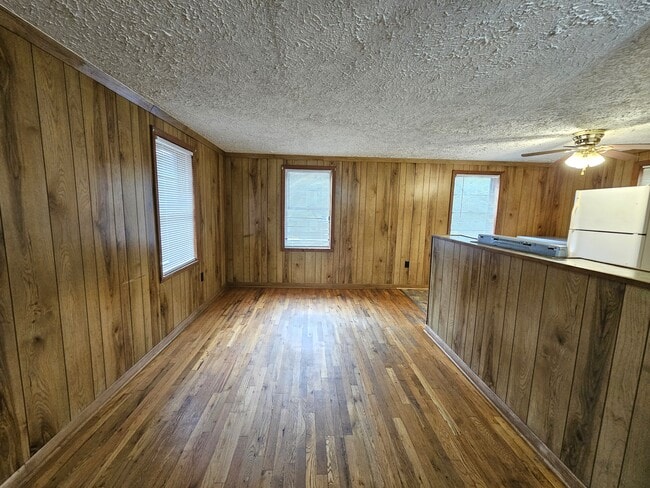 Building Photo - 134 S Blackstock Rd