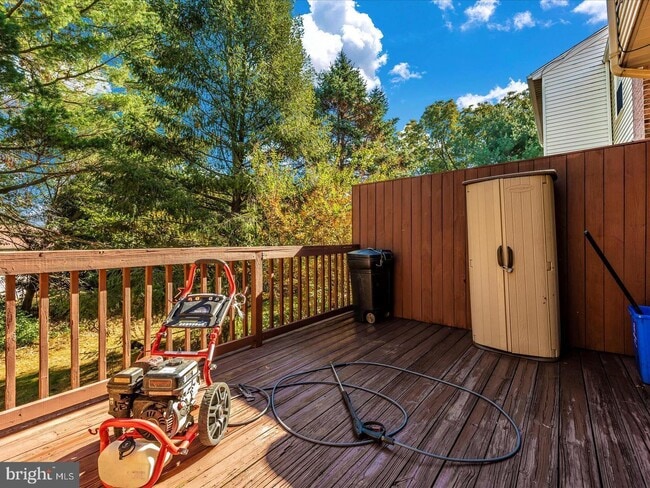 Building Photo - 15505 Villisca Terrace