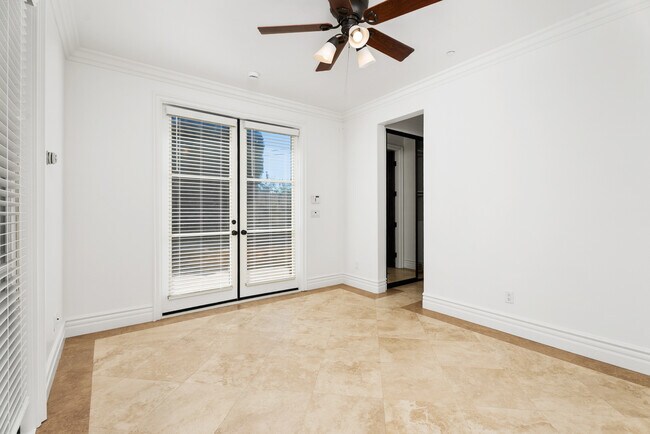 Building Photo - 26509 Via Sacramento