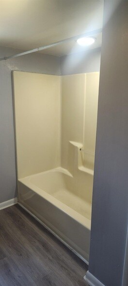 Building Photo - 1531 Katherine St NW