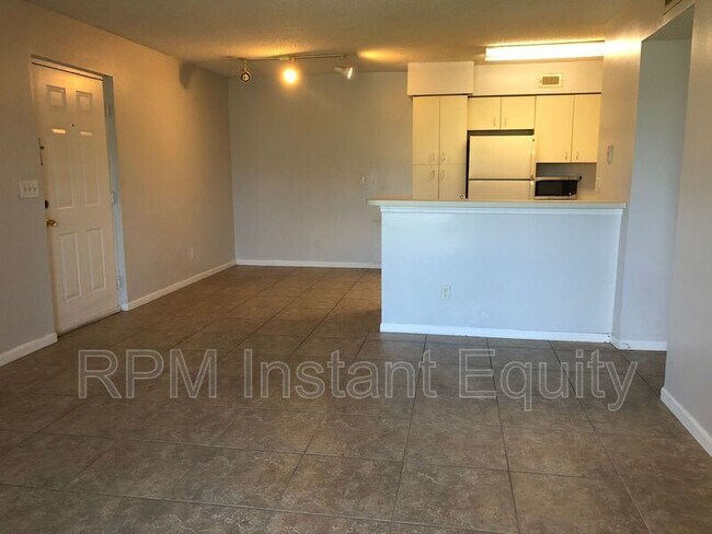 Building Photo - 13575 Eagle Ridge Dr
