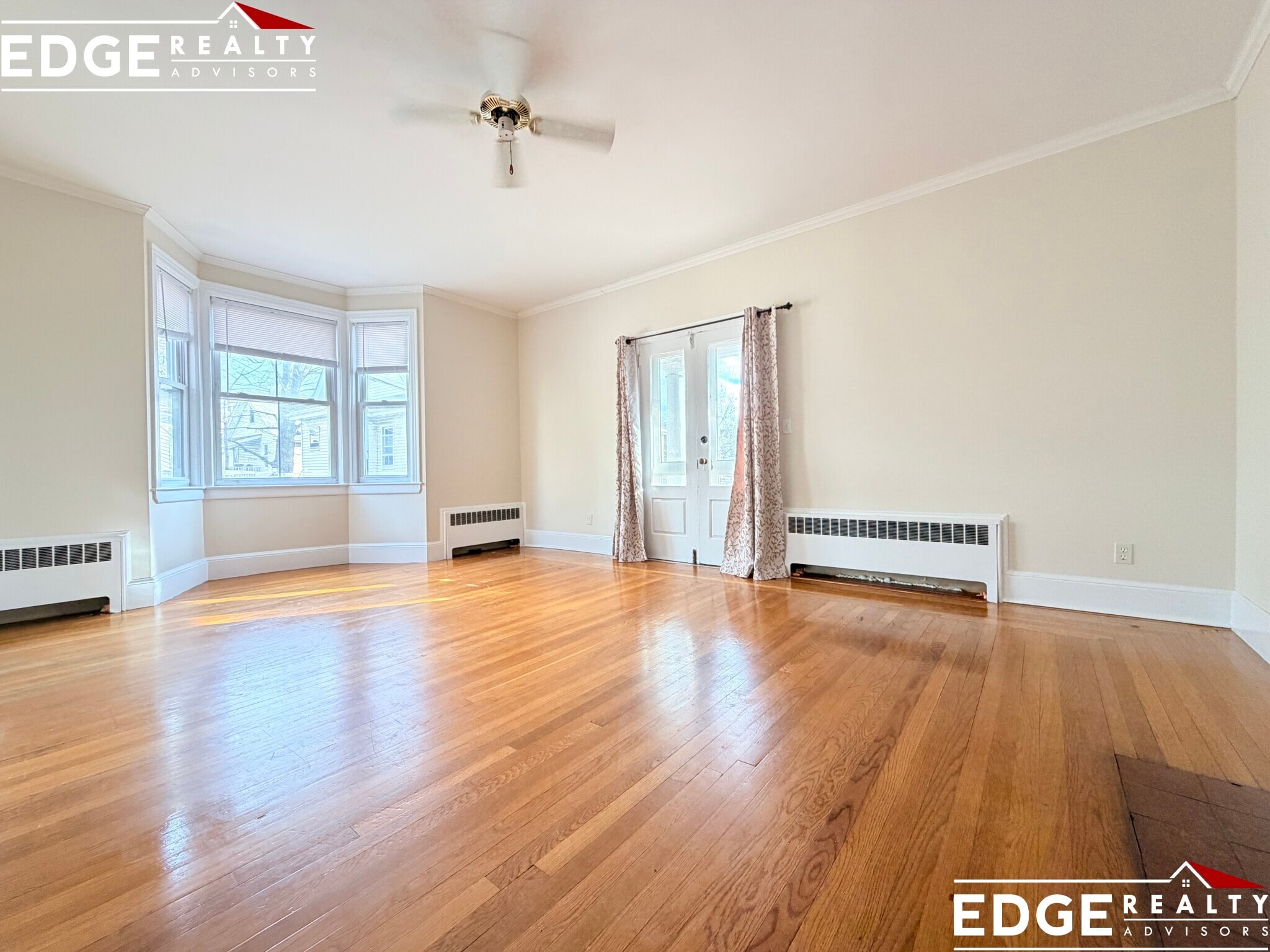 Building Photo - 11 Allen Rd