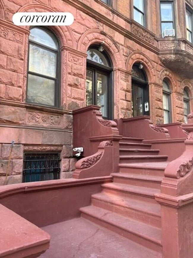 Primary Photo - 140 W 75th St