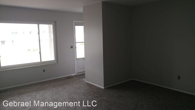 Building Photo - 1144 Normandy Terrace Dr