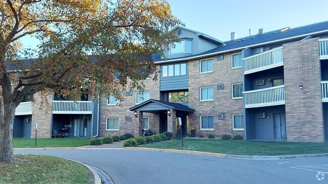 Building Photo - Hemlock Pines