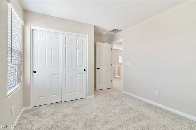 Building Photo - 3859 Painted Lady Ave