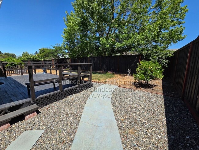 Building Photo - 5266 Evonne Ave