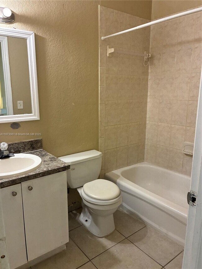 Building Photo - 28115 SW 143rd Ct