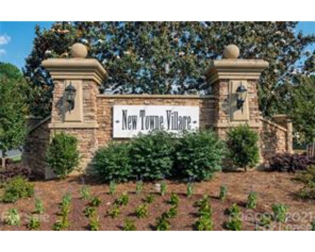 Building Photo - 1505 Niall Ln