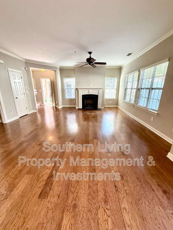 Building Photo - 11410 Felizzano Pl