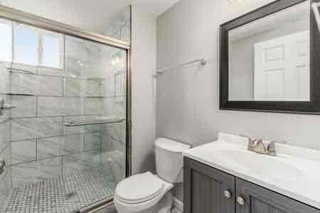 Building Photo - 969 Heyl Ave