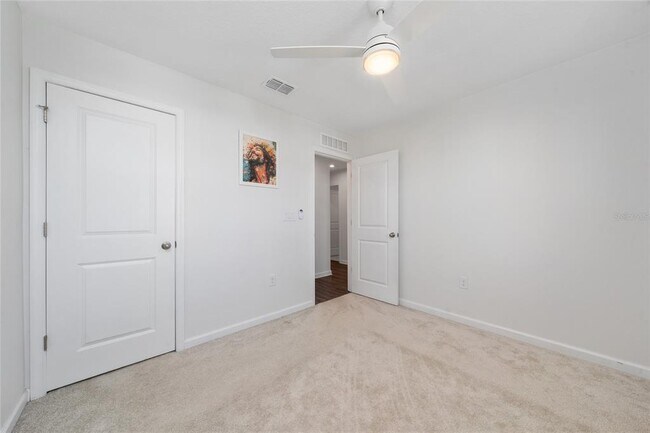 Building Photo - 3173 Armstrong Spring Dr