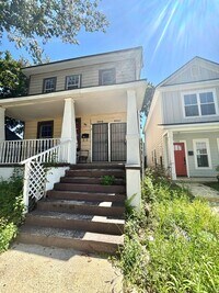 Building Photo - 1207 E Bolton St