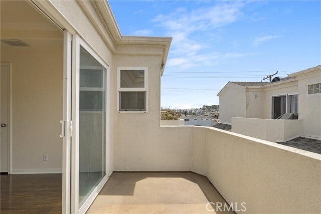Building Photo - 1529 Artesia Blvd