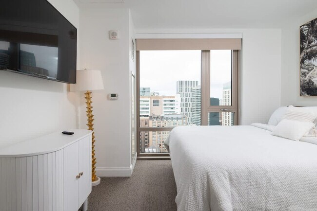 Building Photo - 99 Kneeland St