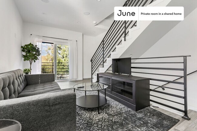 Building Photo - Room in Shared 5 bed/7 bath home