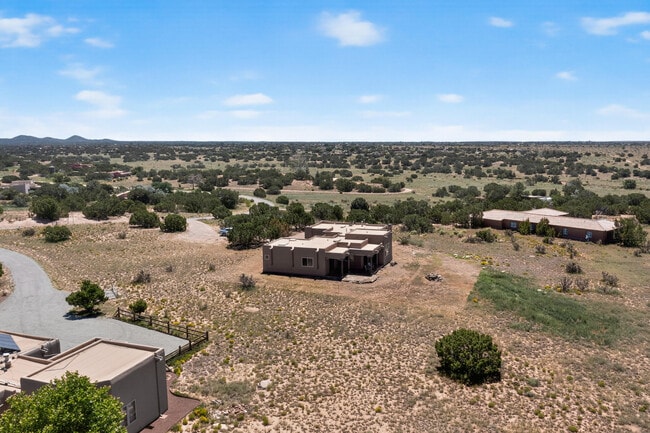 Building Photo - 45 Encantado Loop