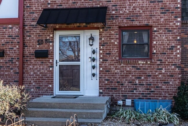 Building Photo - Quality Home Management