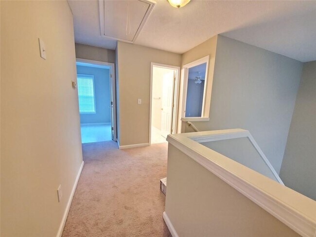 Building Photo - 2623 Davenham Ln
