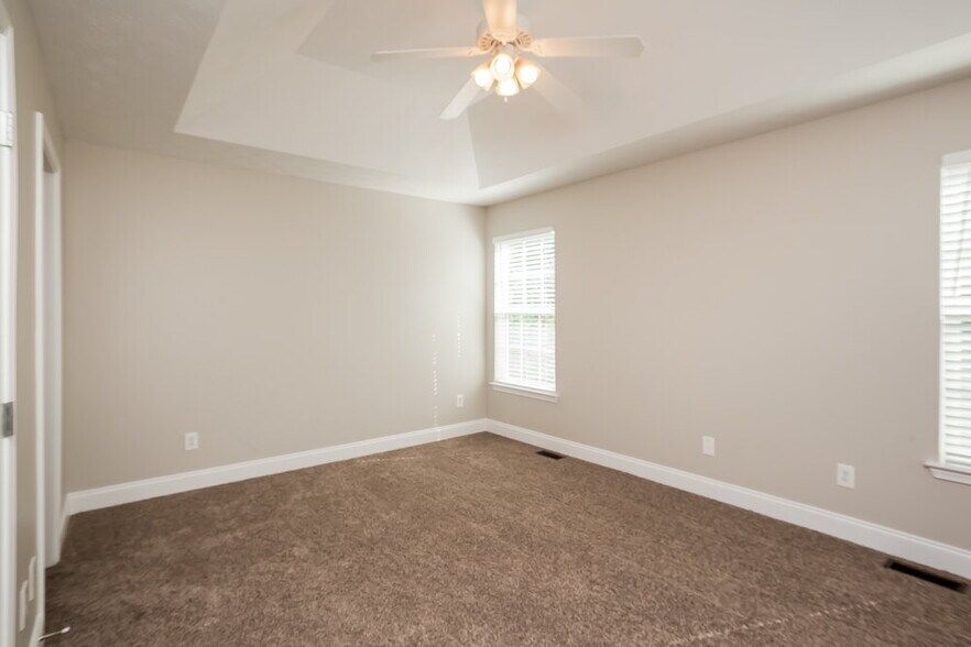 Building Photo - 4203 Baler Dr