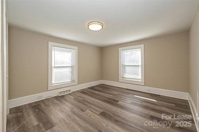 Building Photo - 103 E Louisiana Ave